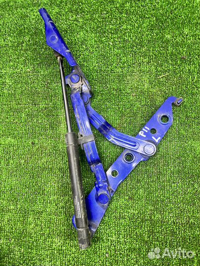 Петля крышки багажника R L Nissan Primera P11