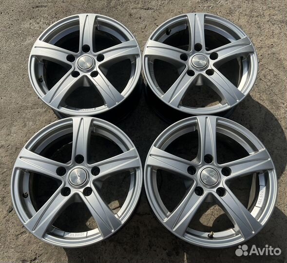 Литые диски R15 5x114.3