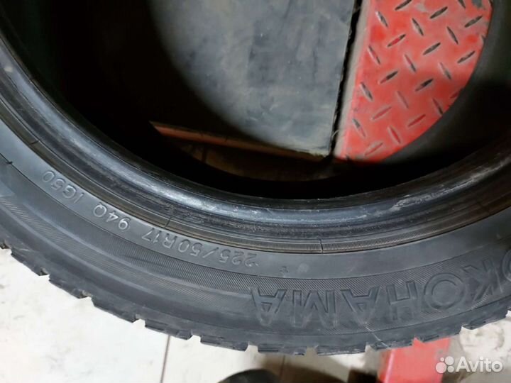 Yokohama A200 225/50 R17