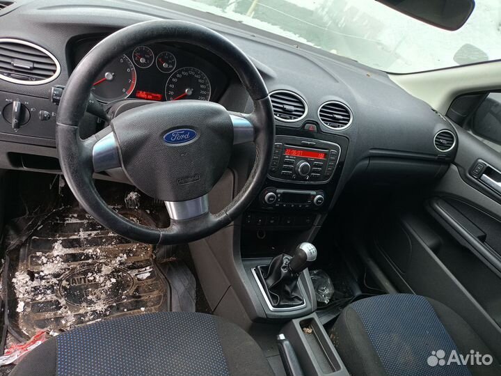 Разбор на запчасти Ford Focus 2