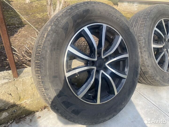 Летняя резина на дисках 235/65 r17
