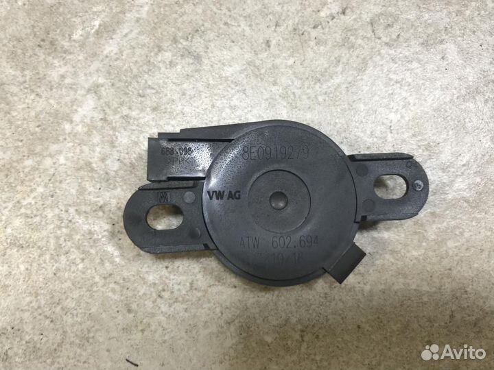 Динамик Porsche Panamera 2 971 2016