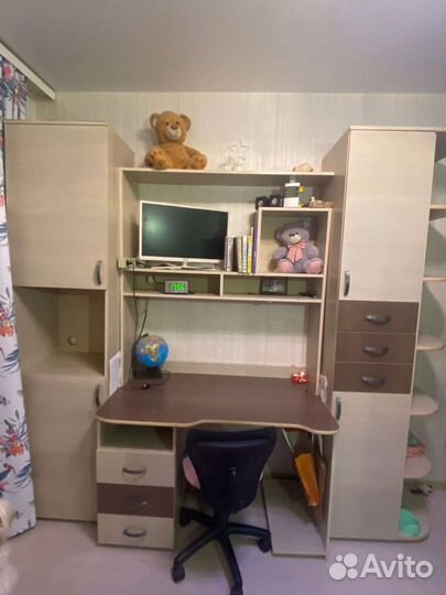 Комплект мебели в комнату