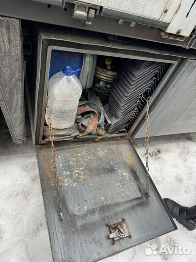 Ящик для полуприцепа