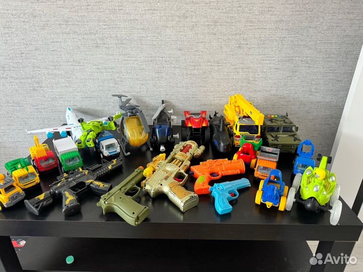 Игрушки для мальчика пакетом