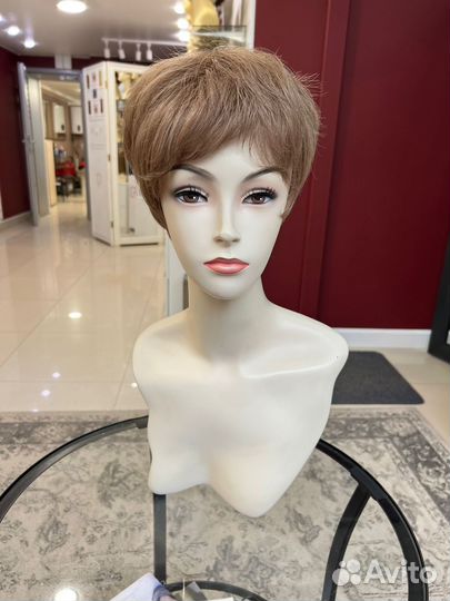 Парик из натуральных волос