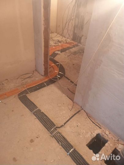 Электромантажник