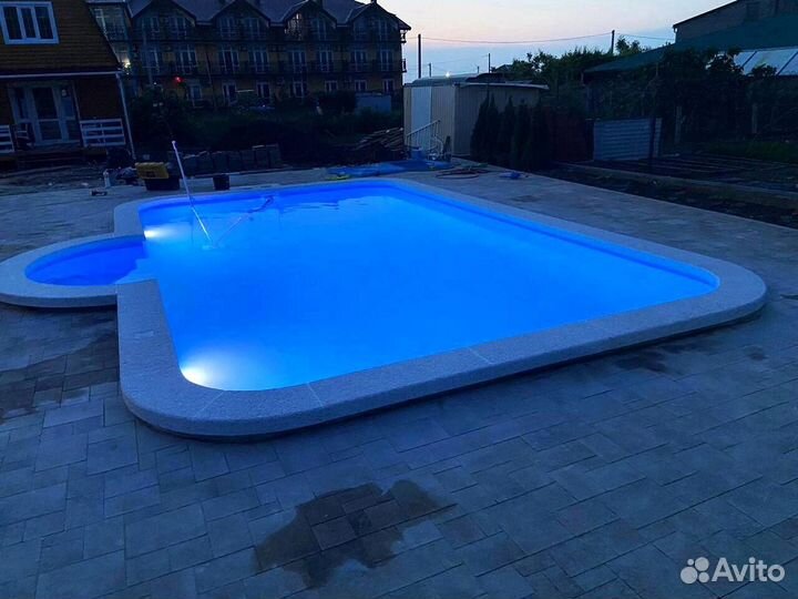 Бассейн из пластика 7x4
