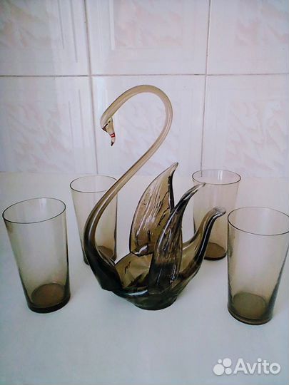 Лебедь стеклянный. Ваза