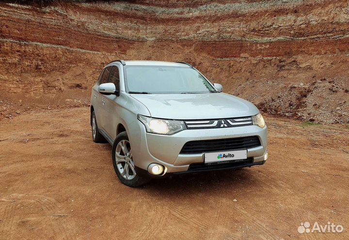 Mitsubishi Outlander 2.4 CVT, 2013, 202 000 км