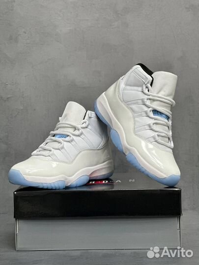 Кроссовки Nike Air Jordan 11 (41)