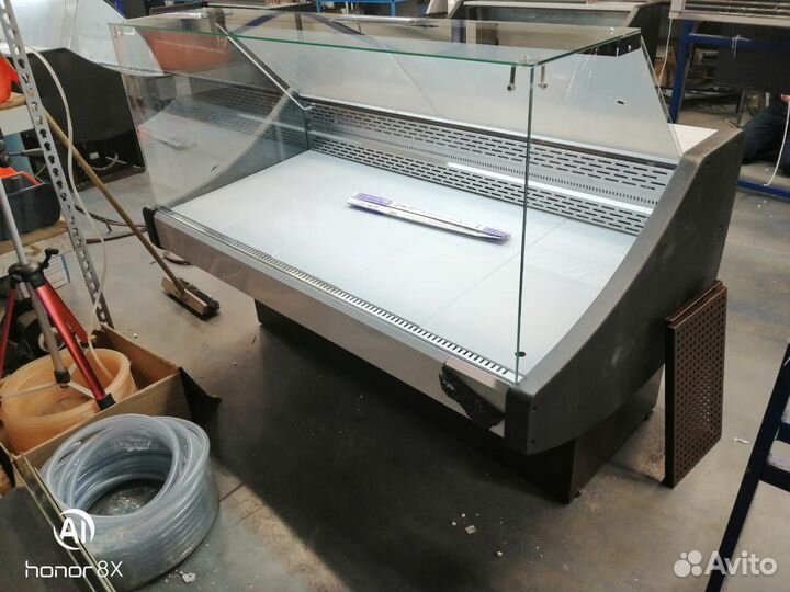 Холодильная витрина Арктика куб 1800 новая