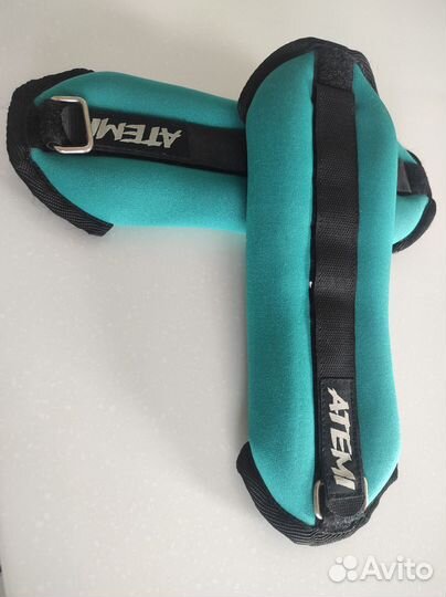 Утяжелители по 0,5 кг на липучках 2 шт