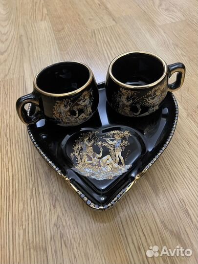 Чашки кофейные пара с пепельницей греческие
