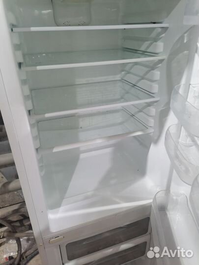 Холодильник бу двухкамерный LG