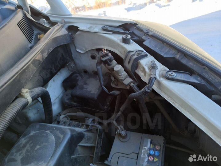 Toyota Voxy 2.0 AT, 2006, 125 000 км