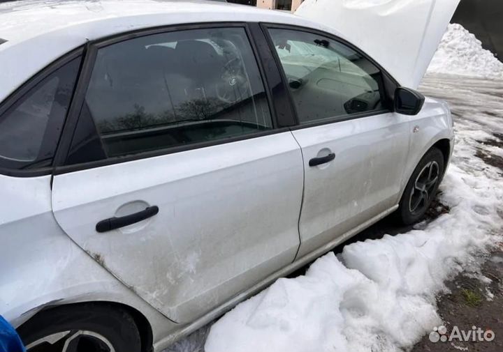 Разбор Volkswagen Polo 2016г 1.6 2016 QAA(5S) cwva