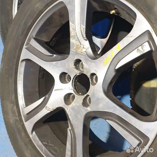 Комплект колёс R18 31280139