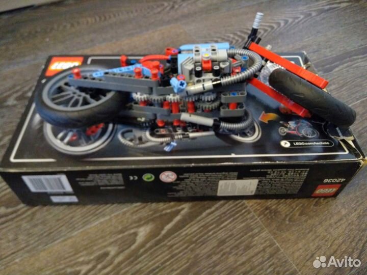 Lego Technic Спортбайк и Чоппер