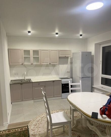 2-к. квартира, 54 м², 17/25 эт.