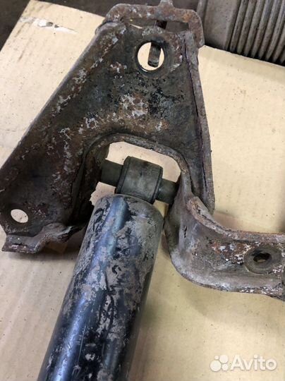 Задние амортизаторы Mazda 6 GG