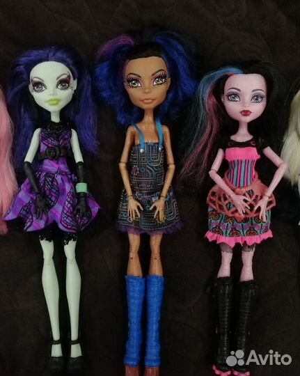Кукла Монстер Хай клодин вульф, лагуна