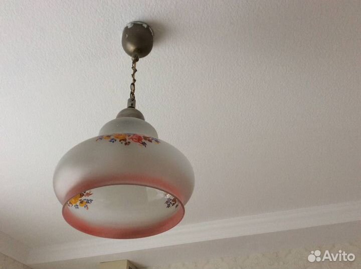 Люстра светильник потолочная, состояние идеальное