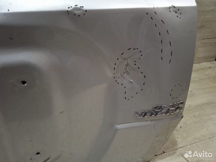 Крышка багажника Suzuki