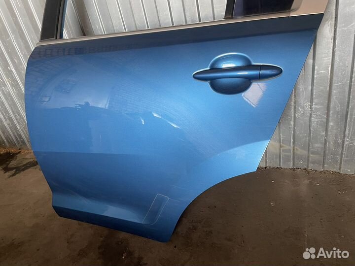 Дверь задняя левая kia sportage 3