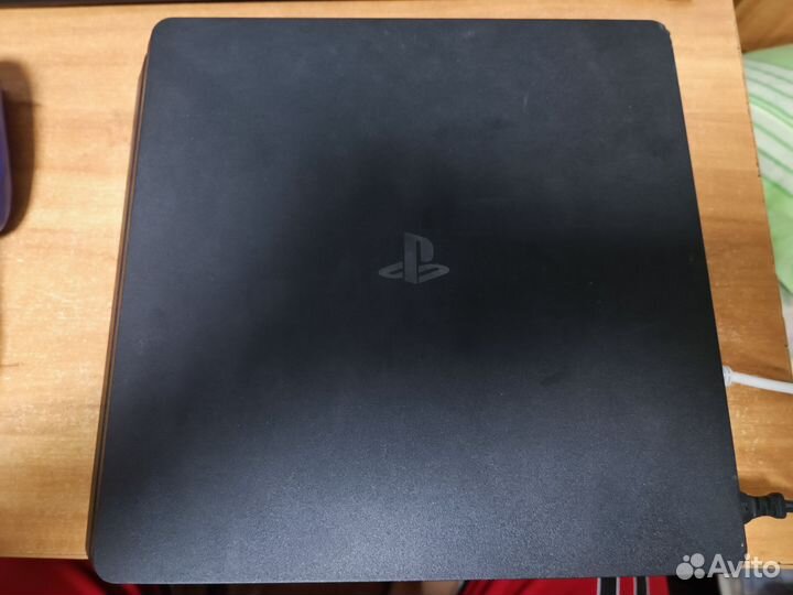 Sony ps4 slim 1tb