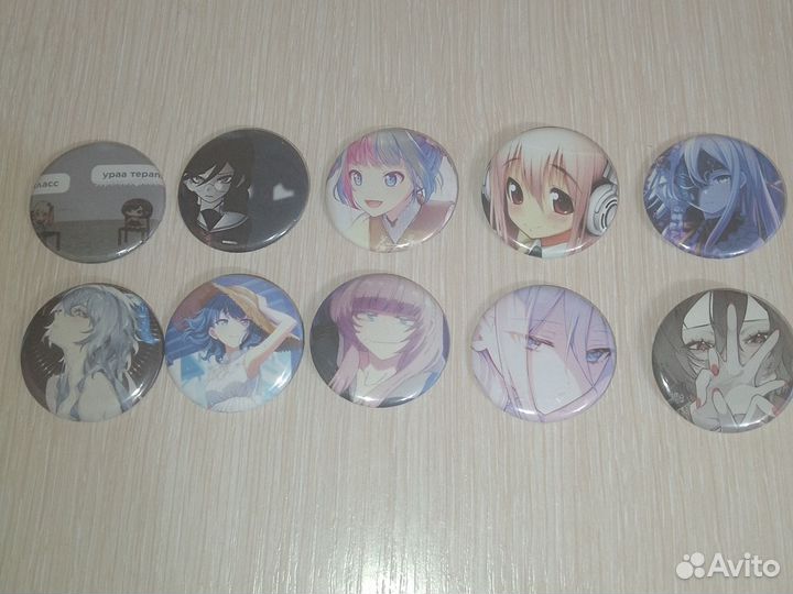 Значки с аниме