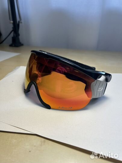 Горнолыжные очки Julbo