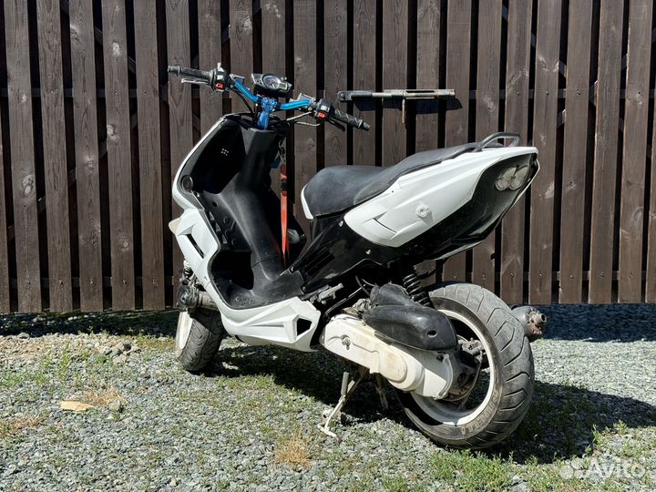 Скутер Peugeot Speefight 2 100cc (France)