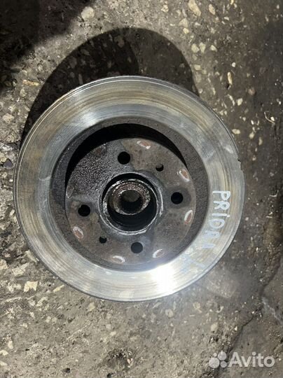 Поворотный кулак LADA Priora в сборе