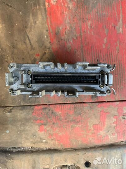 Блок управления 037 906 022 GC