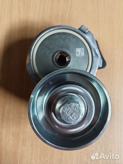 Ролик натяжителя howo T5G, T7H, sitrak C7H