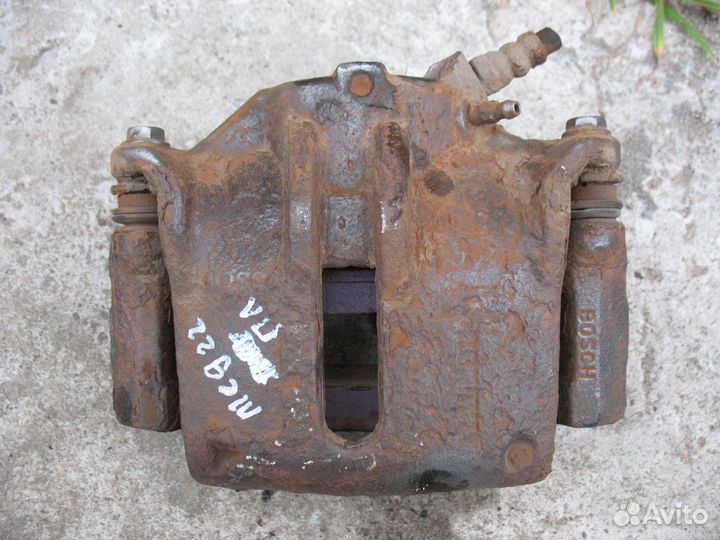 Передний суппорт левый/правый Renault Megane 2