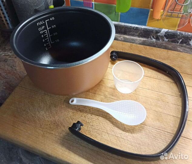 Мультиварка скороварка новая