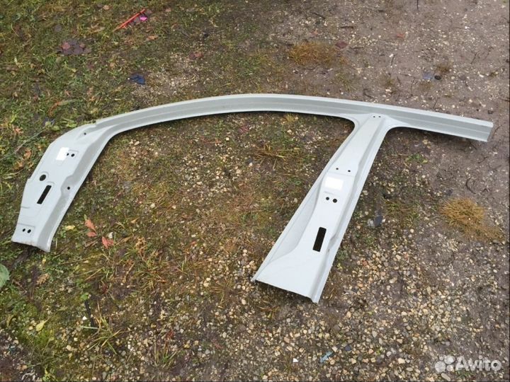 Панель боковая левая боковина VW Jetta с 2011
