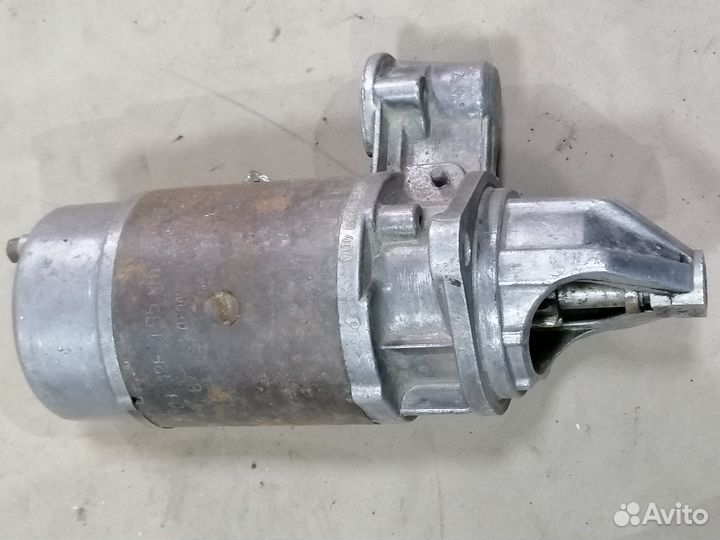 Стартер без втягивающего Москвич 2141