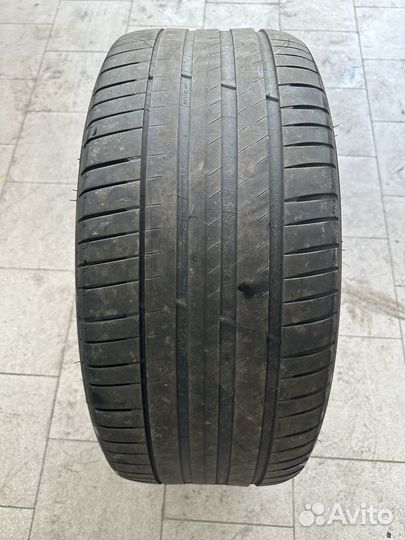 Michelin Pilot Sport 4 SUV 265/40 R22 106Y