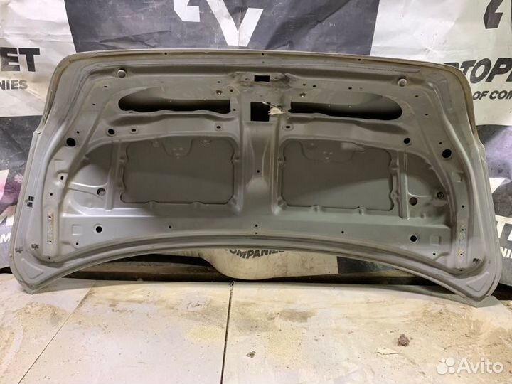 Крышка багажника Toyota Markii GX110