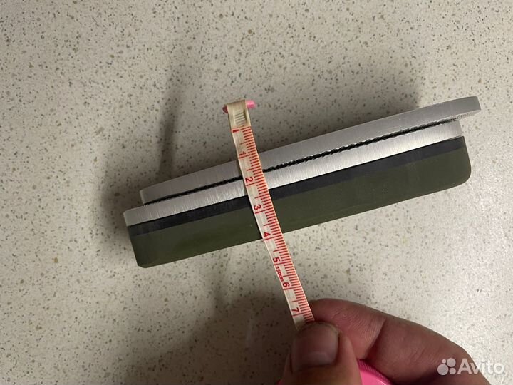 Регулируемый затыльник SHU