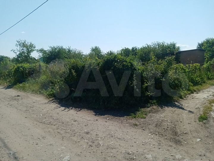 Дача 10 м² на участке 6 сот.