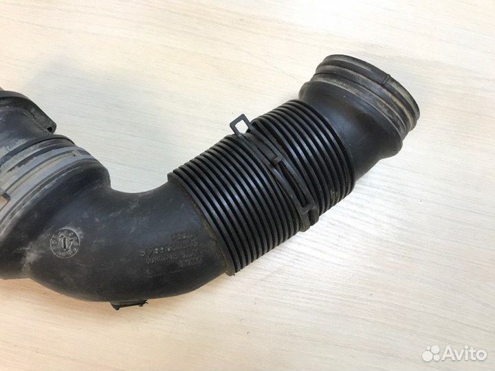 Датчик расхода воздуха Audi Q3 8U 2014