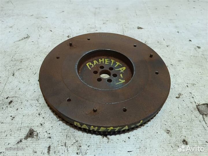 Маховик двс Nissan Vanette 79-87г