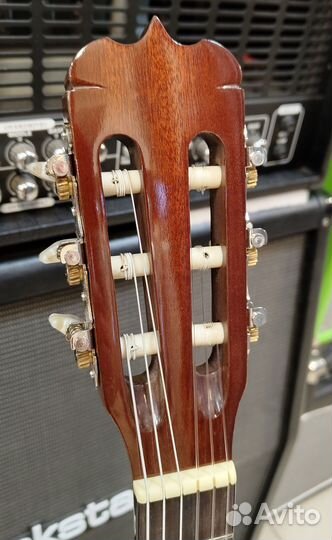 Классическая гитара Takamine JS241