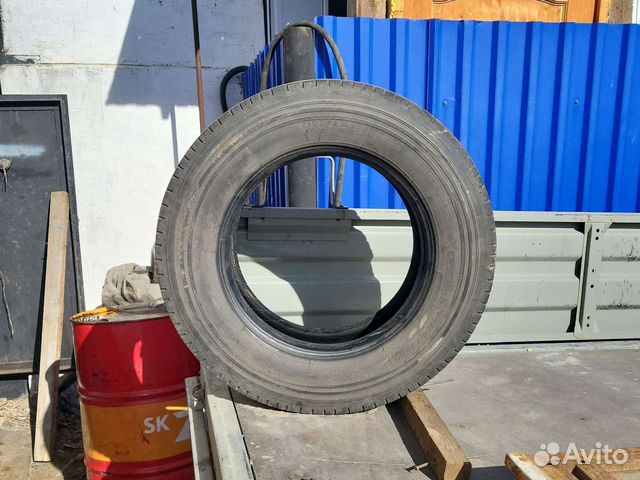 Michelin XZE2 215/75 R17C 126M