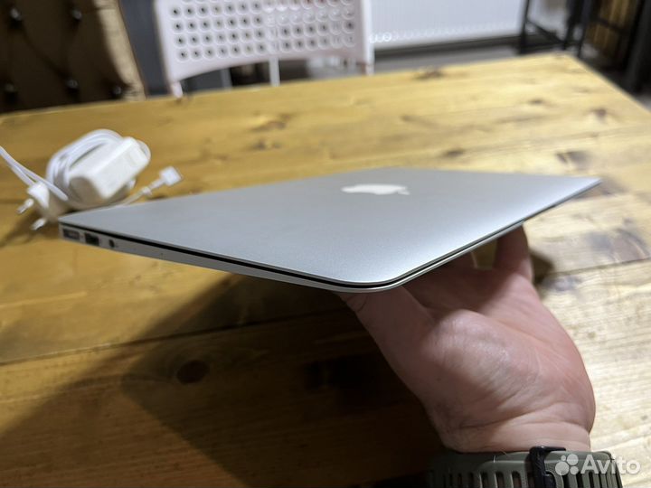 Apple MacBook Air 2013