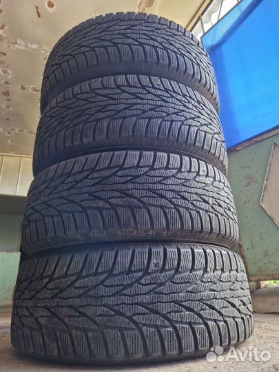 Kumho WinterCraft SUV Ice WS51 235/55 R18